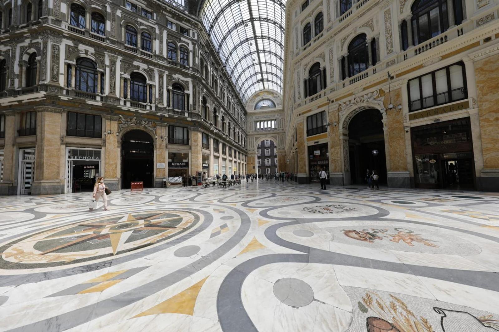 Cuore Napoli Centro Exterior photo